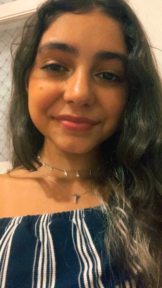 Helena aos 12 anos
