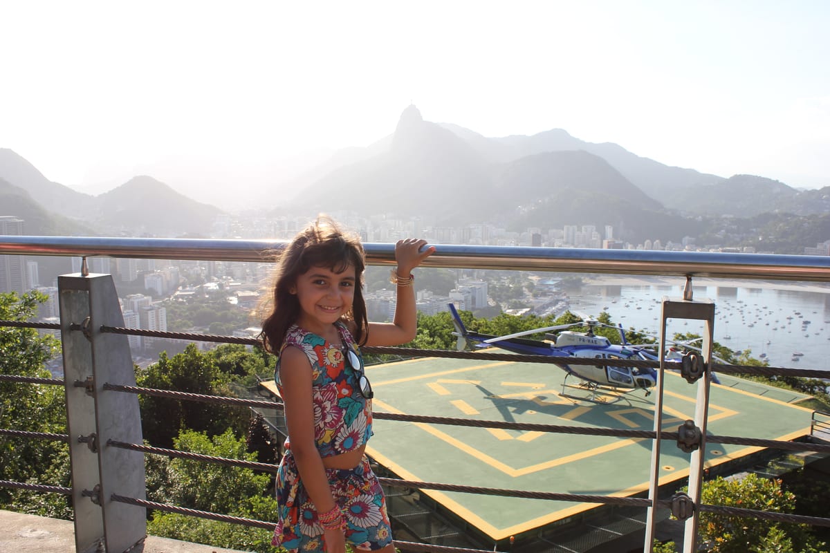 Helena aos 7 anos